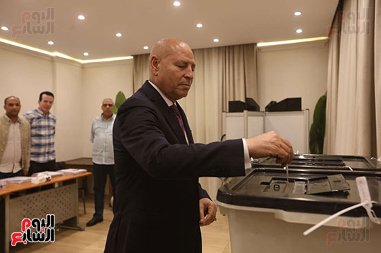 محافظ القاهر (3)