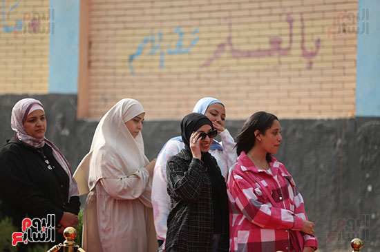 بدء التصويت فى لجان التجمع الخامس (14)