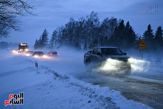 العاصفة الثلجية تضرب بولندا