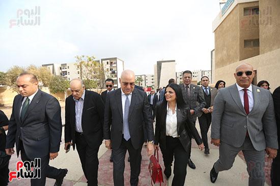 بدء التصويت فى لجان التجمع الخامس (3)