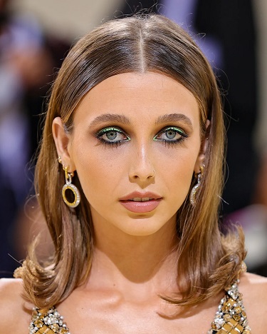 الكحل الملون