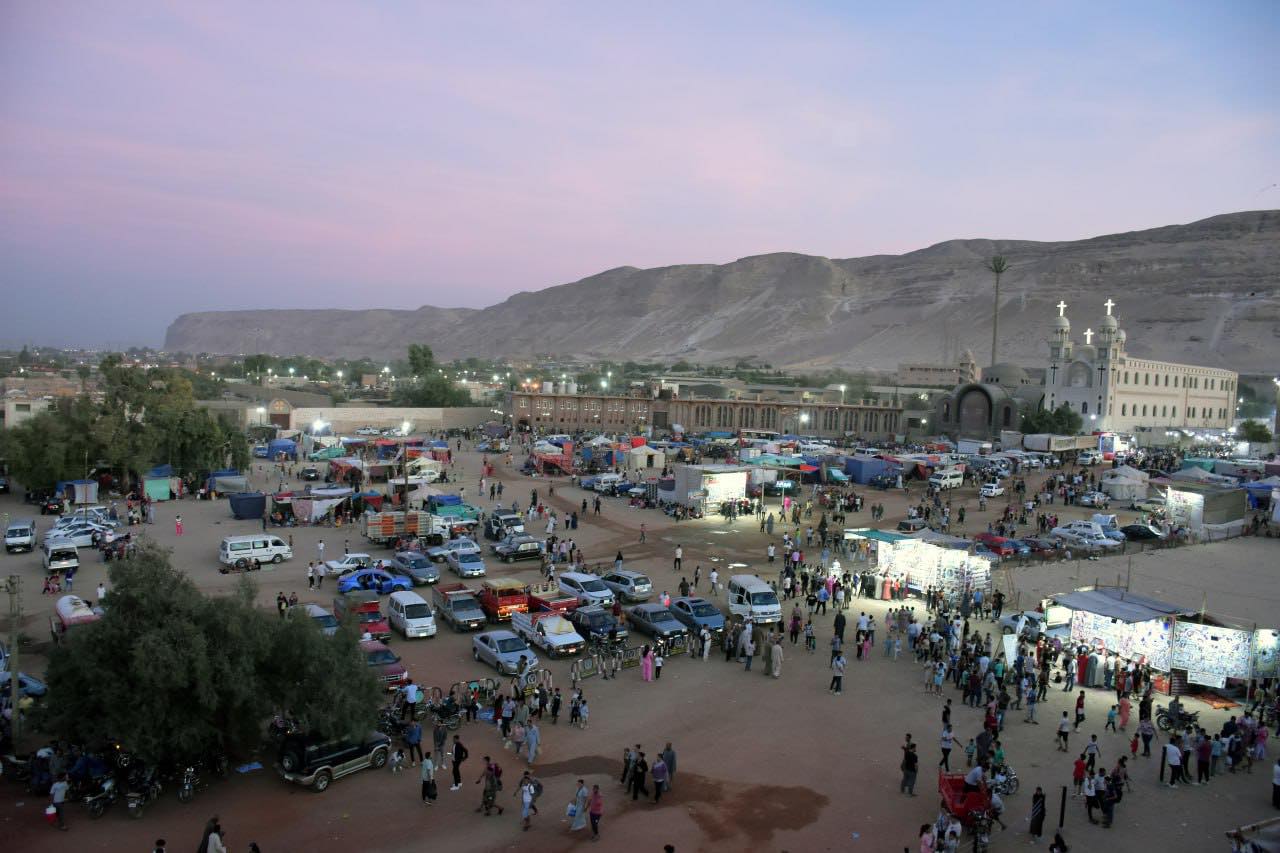 إمتلاء الساحة (1)