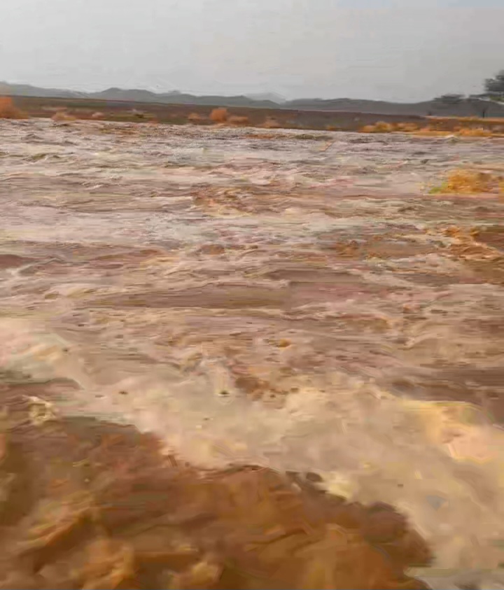 السيول فى المناطق الجبلية 