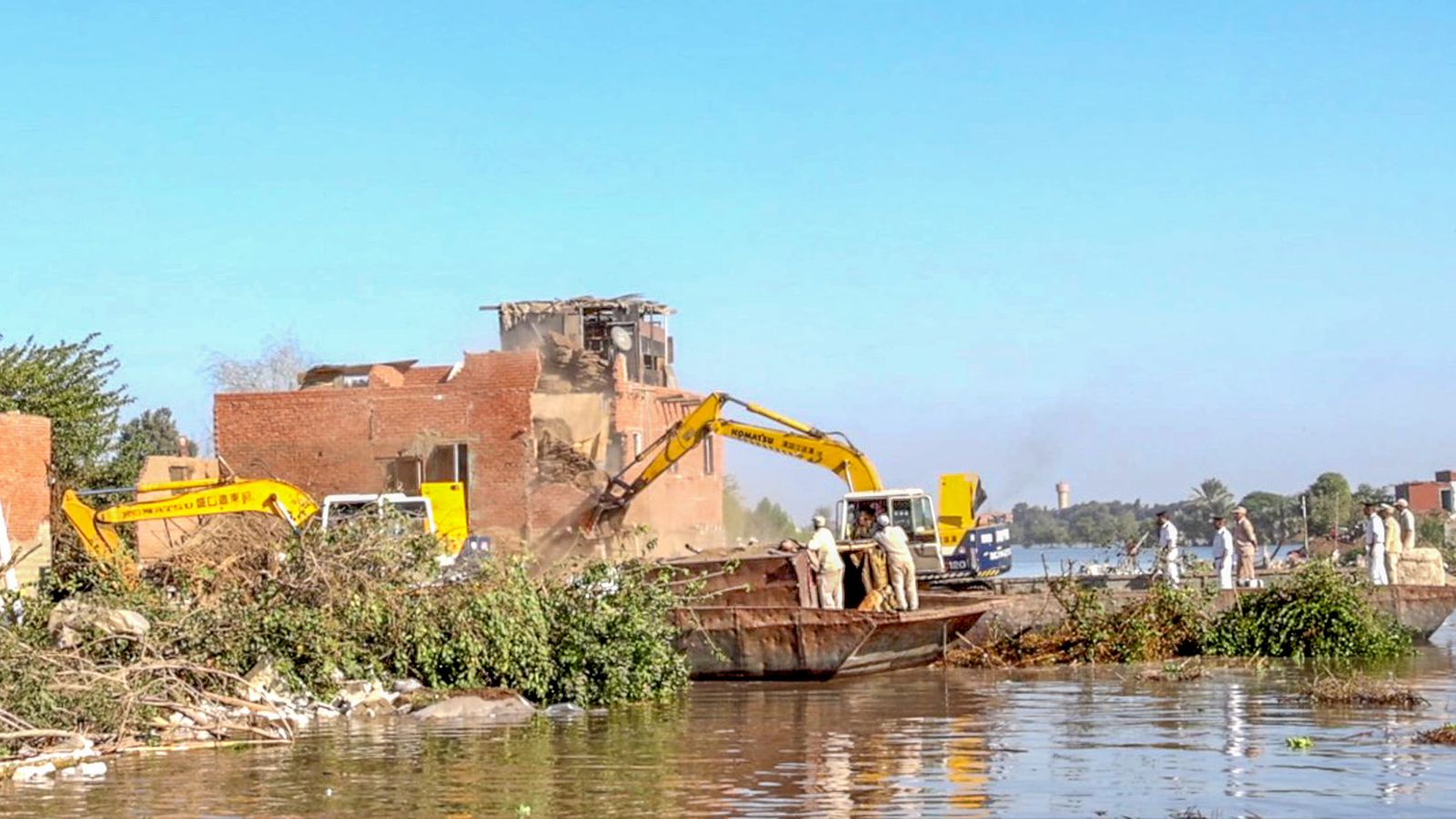 إزالة تعديات إزالة تعديات