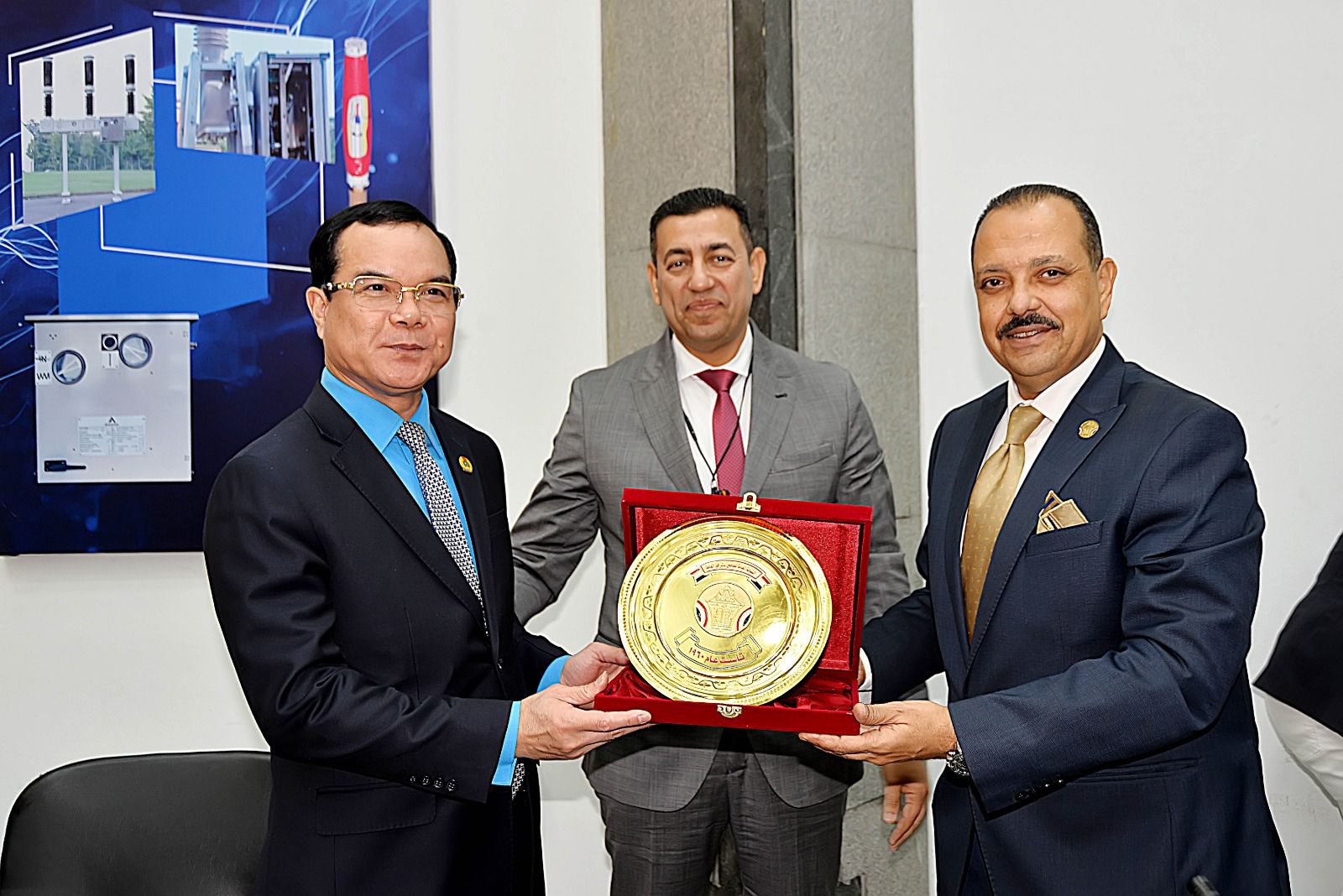 WhatsApp Image 2025-11-24 at 6.44.18 PM WhatsApp Image 2025-11-24 at 6.44.18 PM