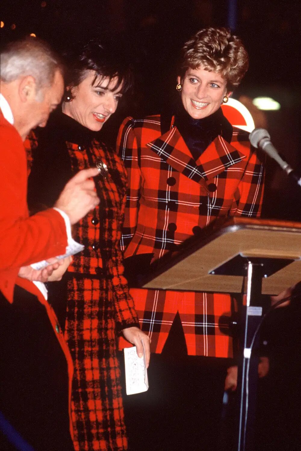 روزا مونكتون مع الأميرة ديانا