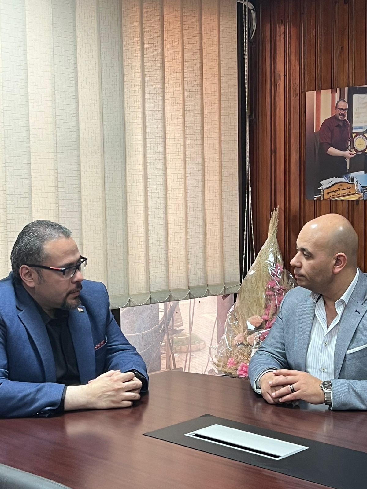  الدكتور أحمد البيلى والزميل وليد عبد السلام 