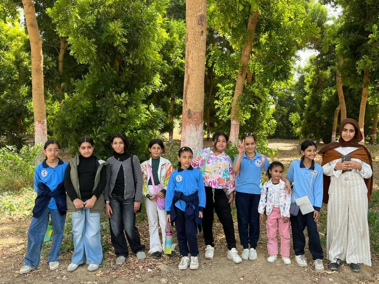 شركة مياه الأقصر تستقبل زيارة مدرسة وادى الملكات بالغابات الشجرية شركة مياه الأقصر تستقبل زيارة مدرسة وادى الملكات بالغابات الشجرية