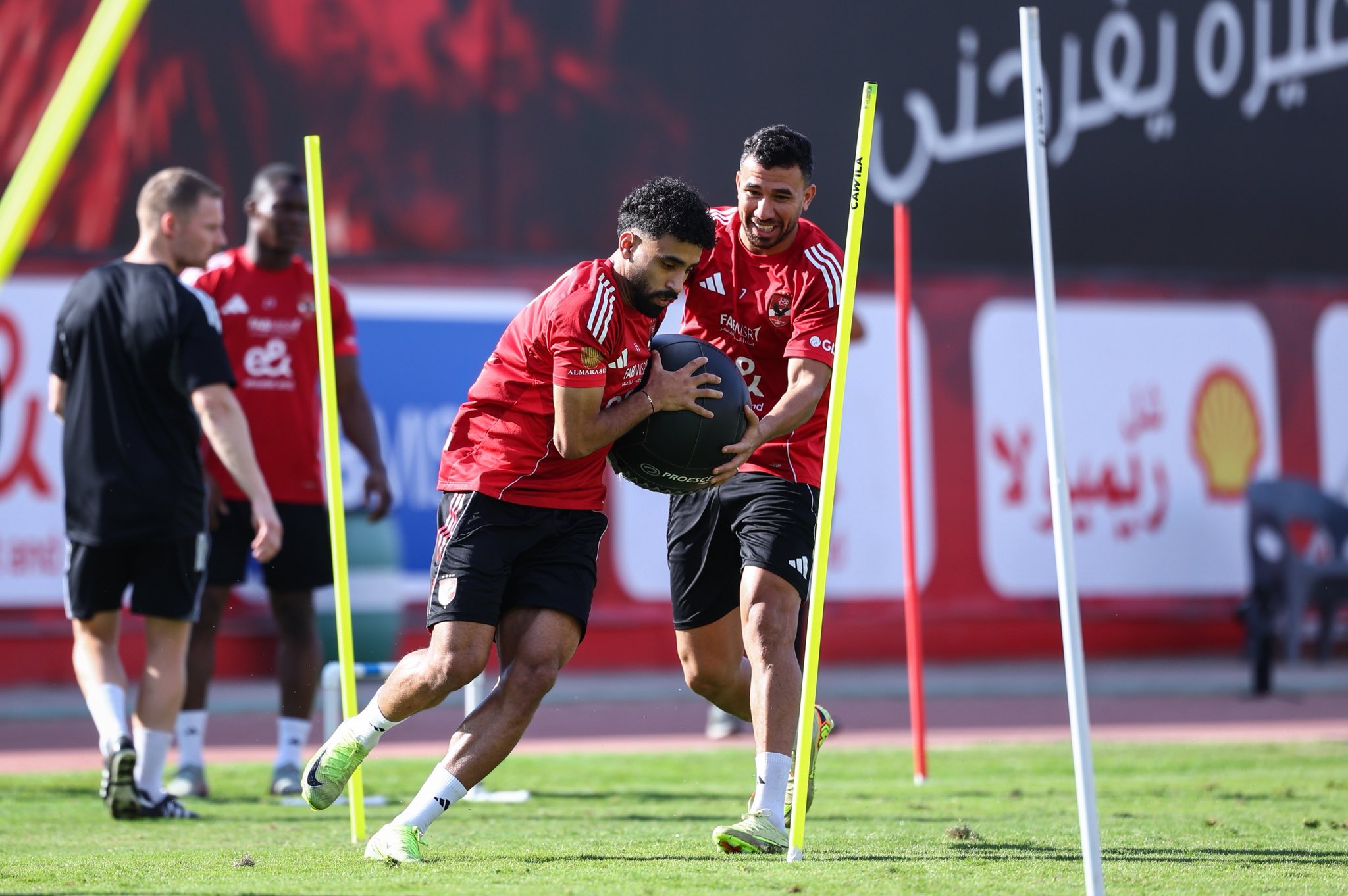 تريزيجيه ومروان عطية