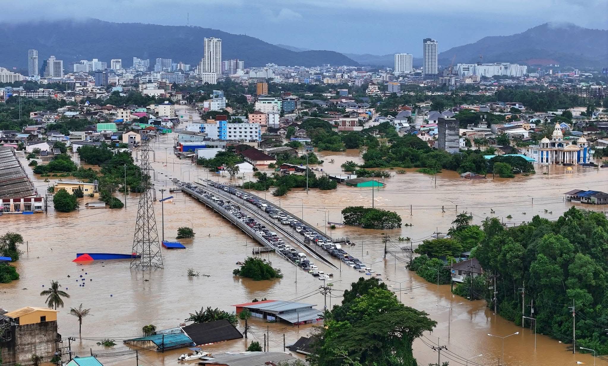 الفيضانات في تايلاند