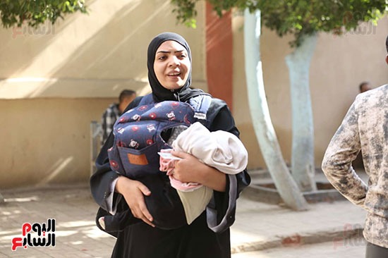 إقبال كثيف من الناخبين على لجان الانتخابات بالبساتين (16)