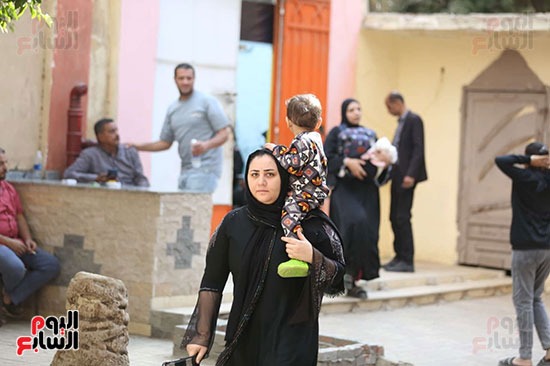 إقبال كثيف من الناخبين على لجان الانتخابات بالبساتين (24)