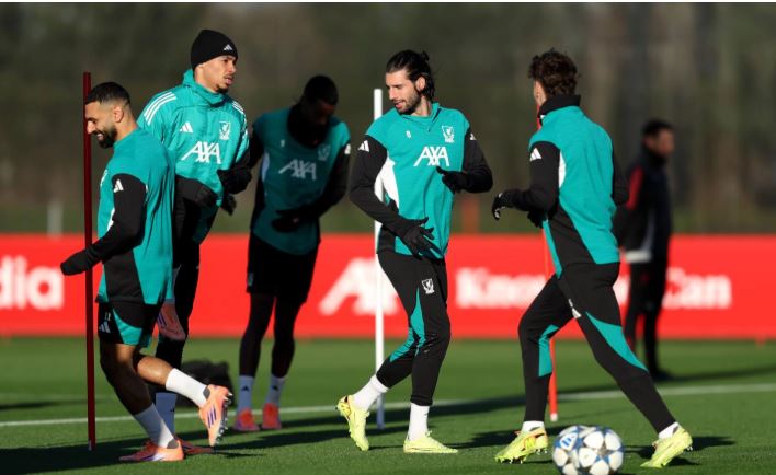 محمد صلاح في مران الريدز