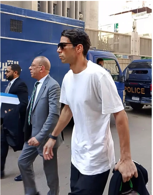 شريف اكرامى