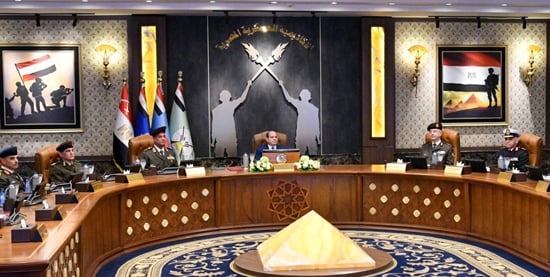 الرئيس السيسى يشهد اختبارات كشف الهيئة للمتقدمين بالأكاديمية العسكرية