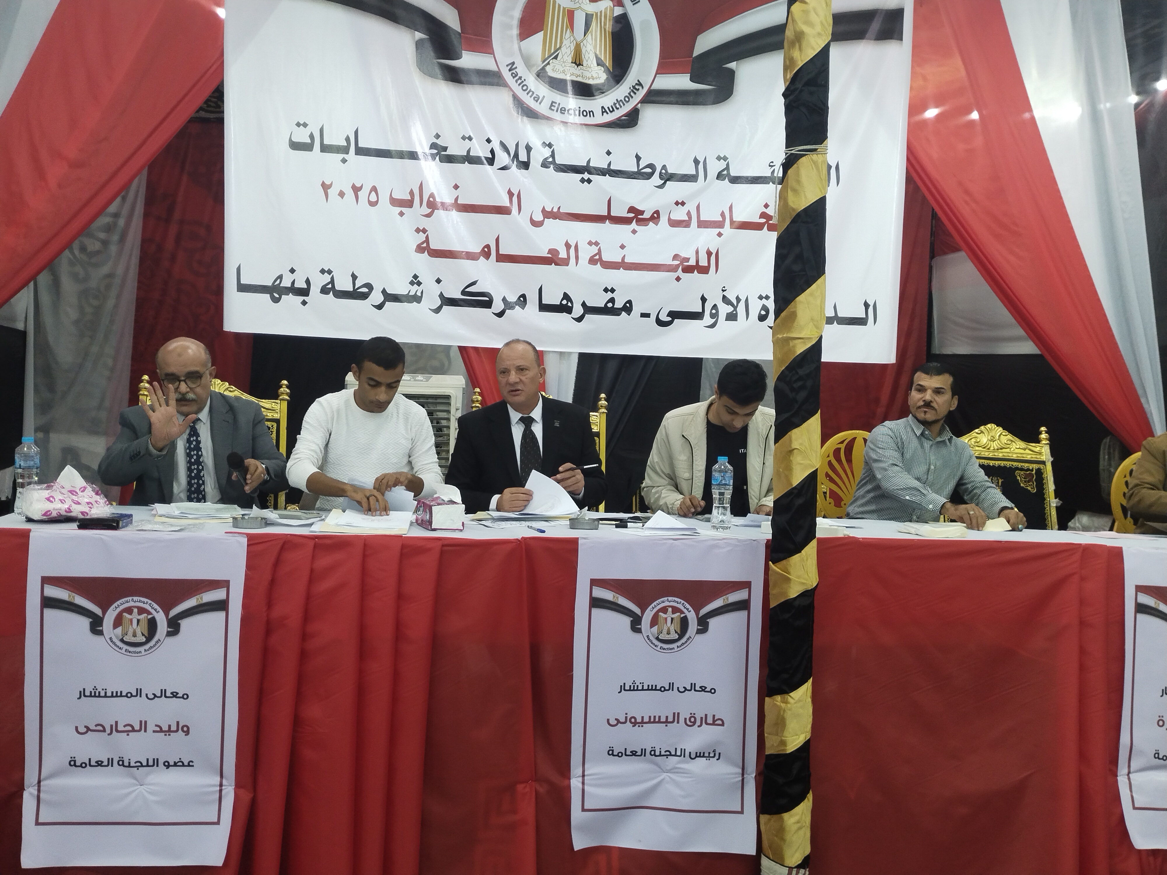 استمرار أعمال الحصر العددي باللجنة العامة ببنها وكفر شكر  (6)