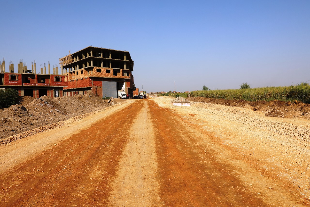 تحسين الطرق الداخلية بكوم امبو تحسين الطرق الداخلية بكوم امبو