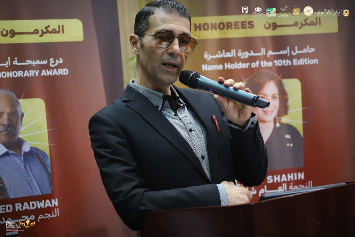 جمال عبد الناصر وإلهام شاهين وهالة سرحان