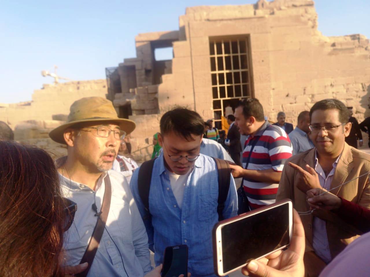 بداية عمل البعثة المصرية الصينية فى معابد الكرنك بداية عمل البعثة المصرية الصينية فى معابد الكرنك