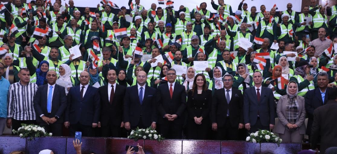 خلال التكريم