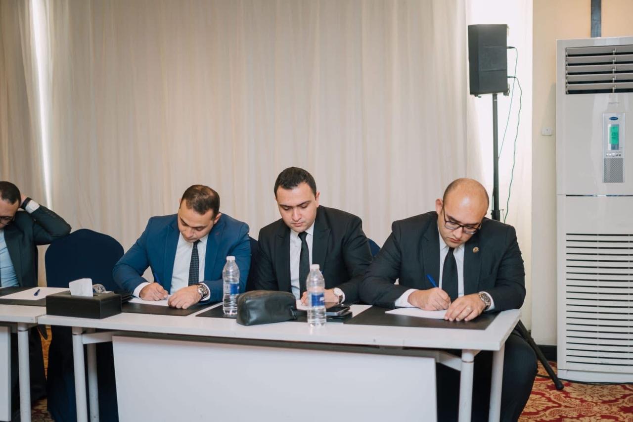 دورات تدريبية 7