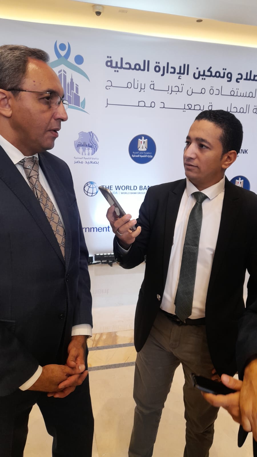 محافظ قنا يتحدث لليوم السابع