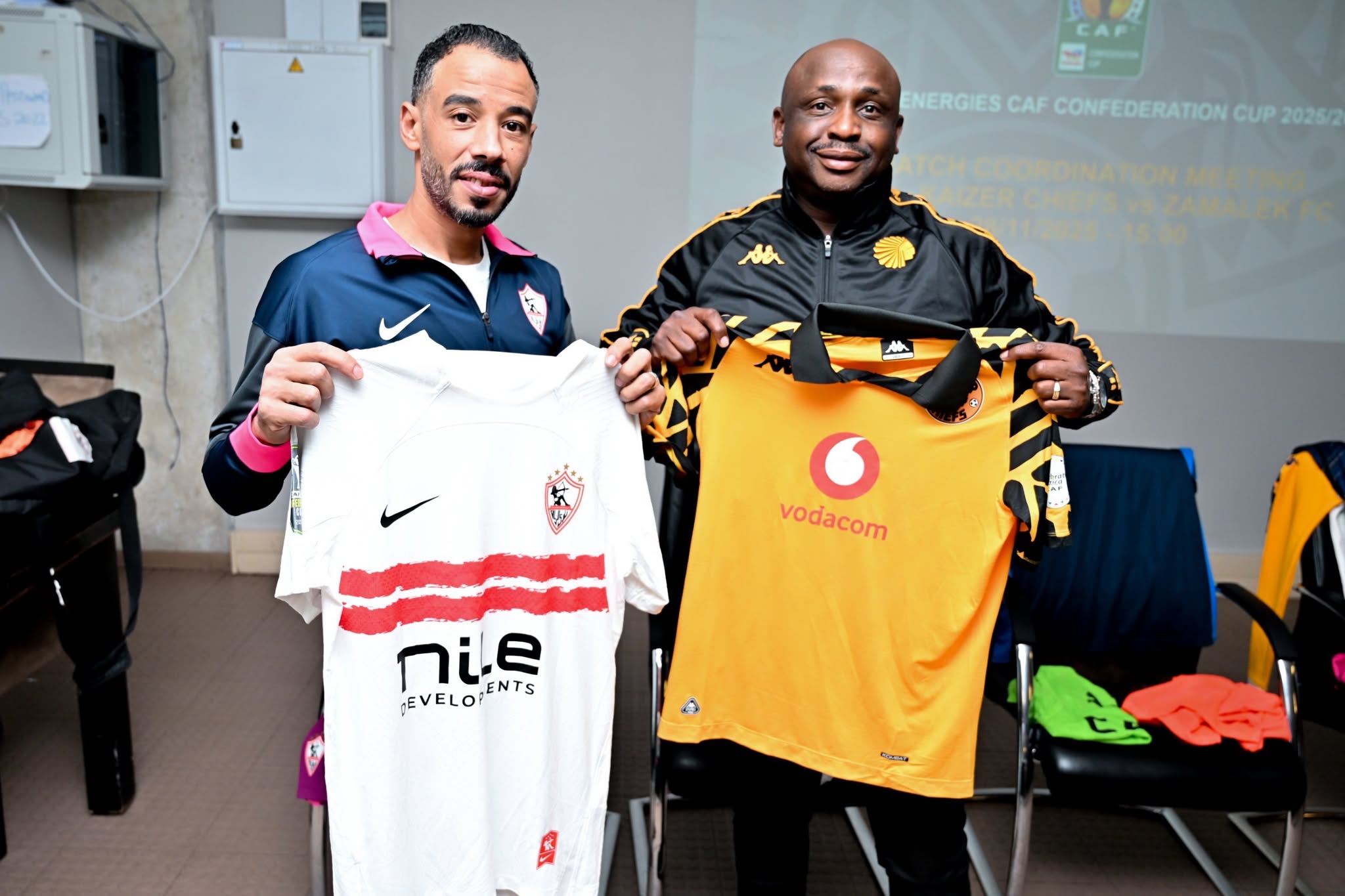 زي الزمالك وكايزر تشيفز