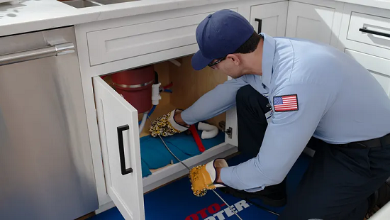 مشاكل السباكة في يوم الجمعة البنية