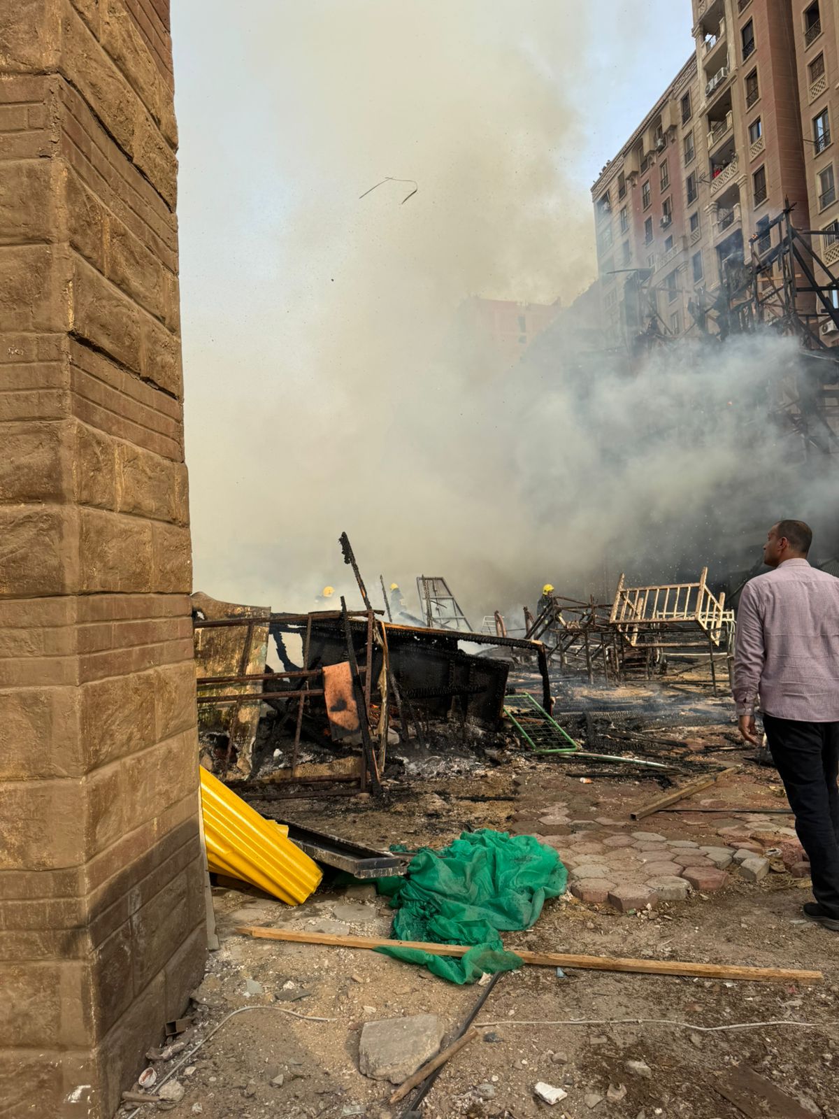 السيطرة على الحريق (7)