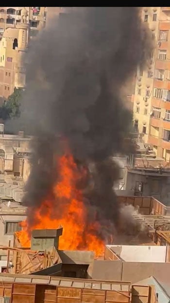 حريق ضخم يلتهم ستوديو مصر بالمريوطية (1)