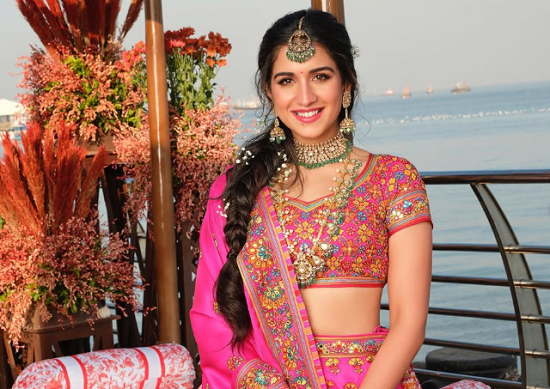 تسريحة شعر من الضفائر