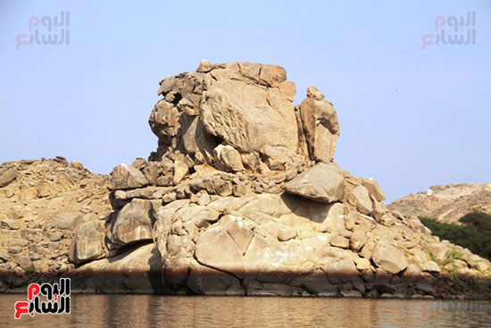 صخور-أسوان-الجرانيتية