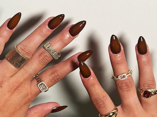 لون الاسبريسو