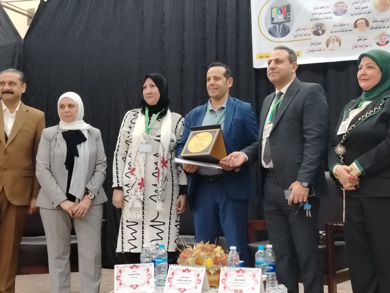 كلية التربية النوعية بجامعة الزقازيق تكرم الدكتور محمد ثروت (2)