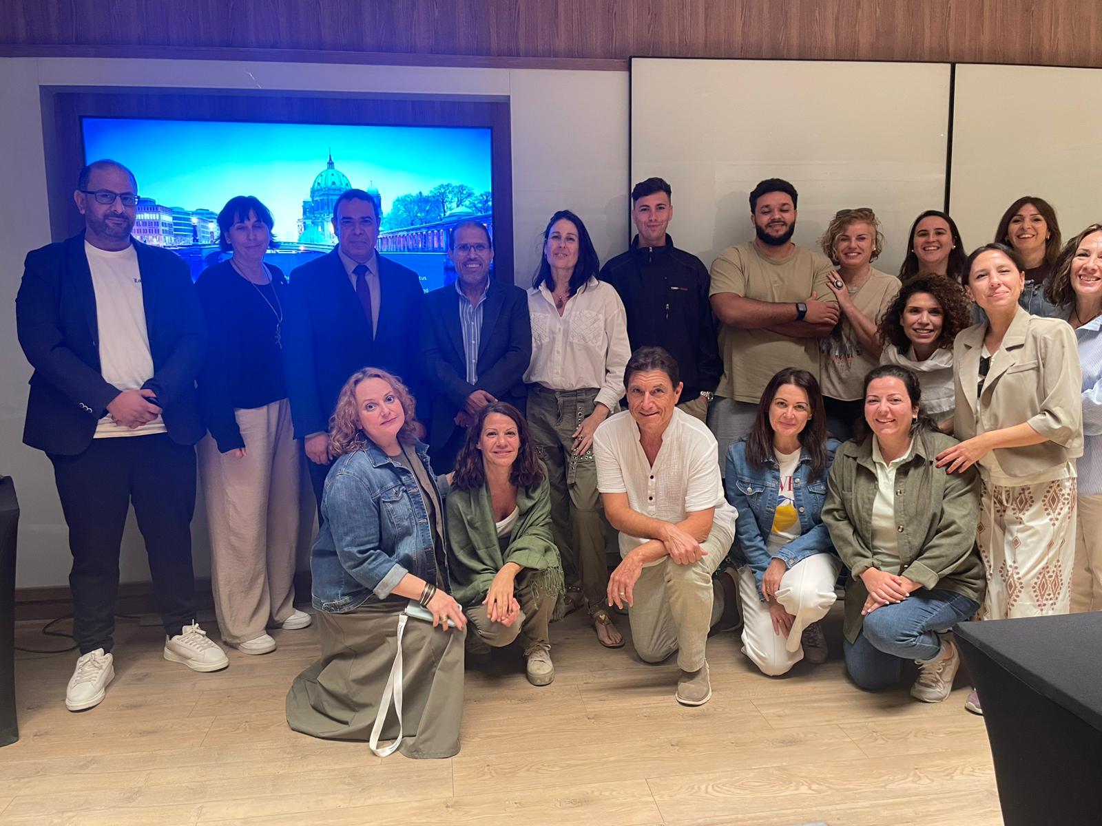 e3cb08b2-2e54-4a79-9f5a-ee2ae12126ca