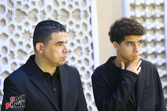 خالد الغندور ونجله فى العزاء خالد الغندور ونجله فى العزاء