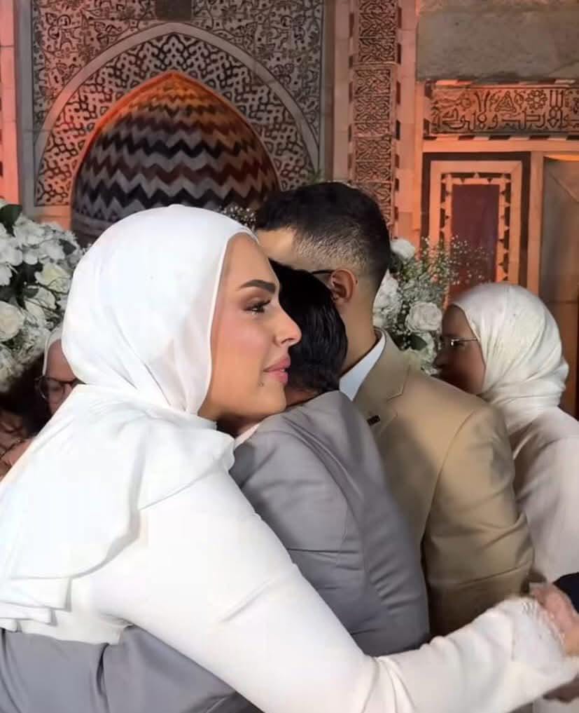 ابنة محمد هنيدي تحتفل بعقد قرانها (3)