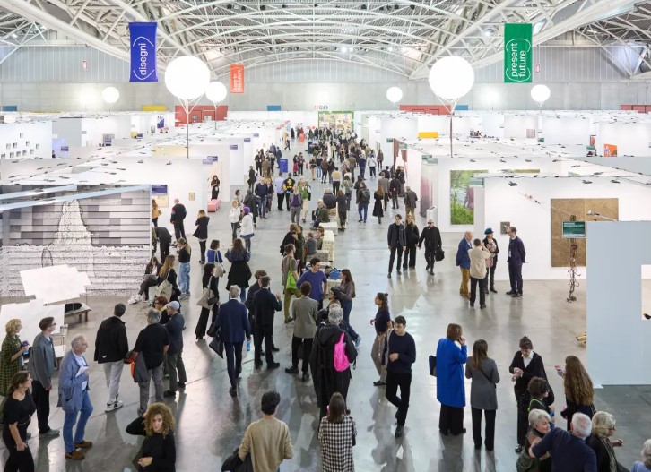 معرض أرتيسيما بإيطاليا