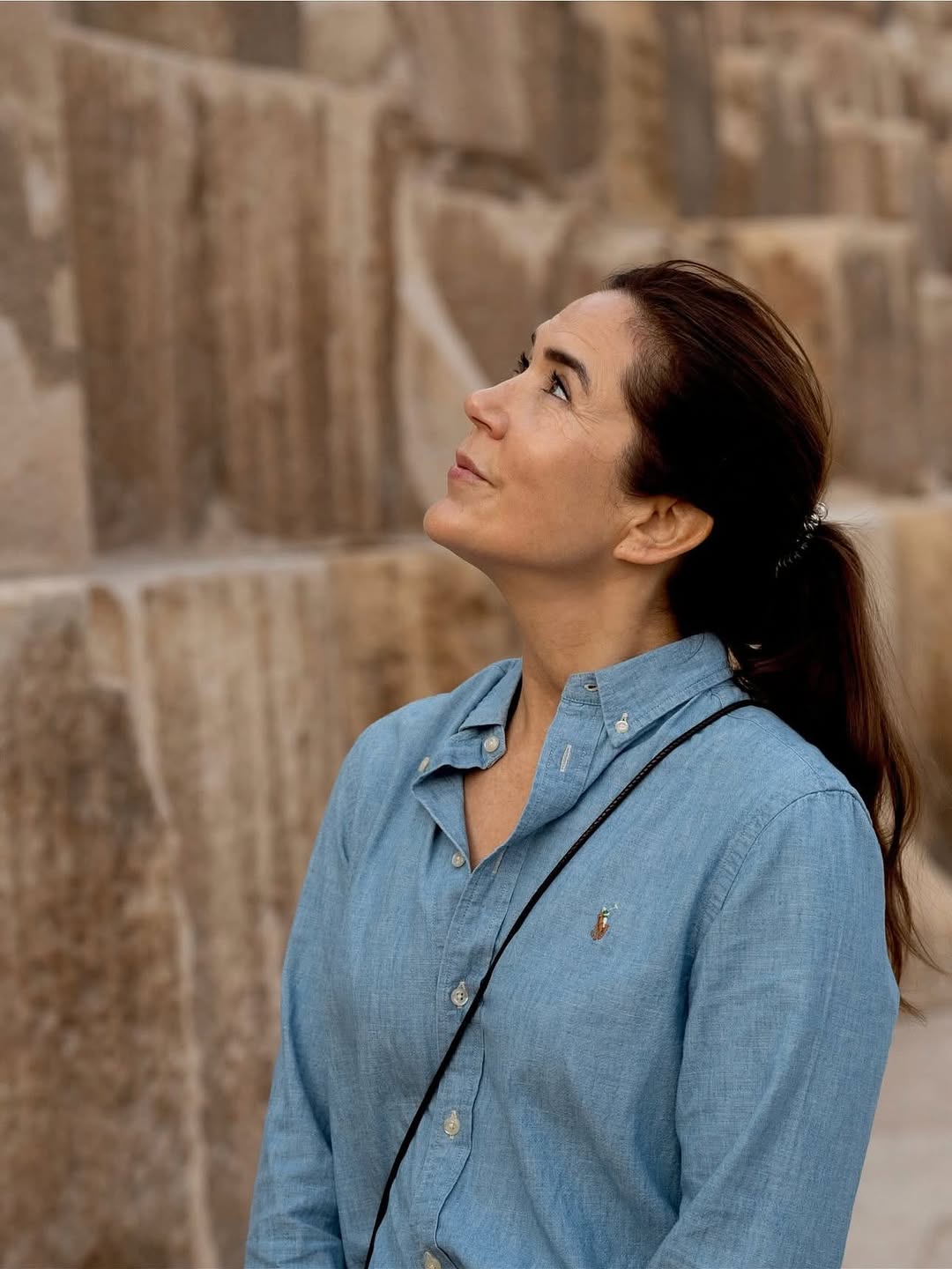 لملكة مارى لجولتها فى الأهرامات والمتحف المصرى الكبير (5)