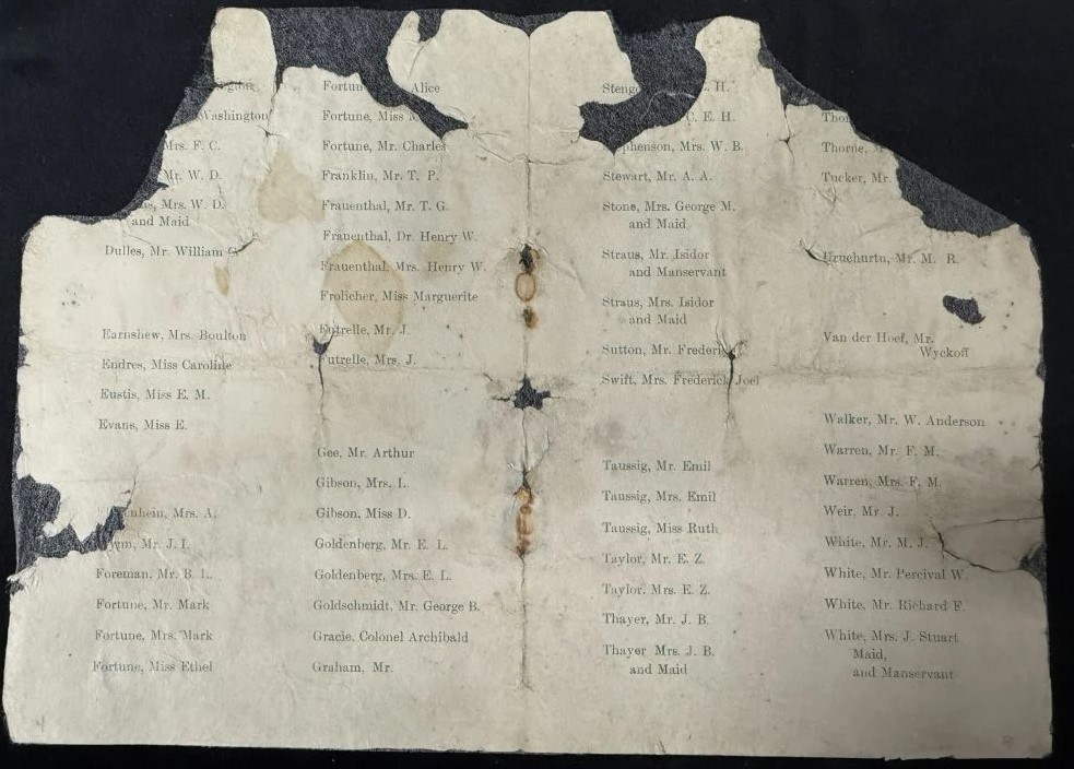 وثيقة قائمة ركاب الدرجة الأولى بسفينة تيتانيك