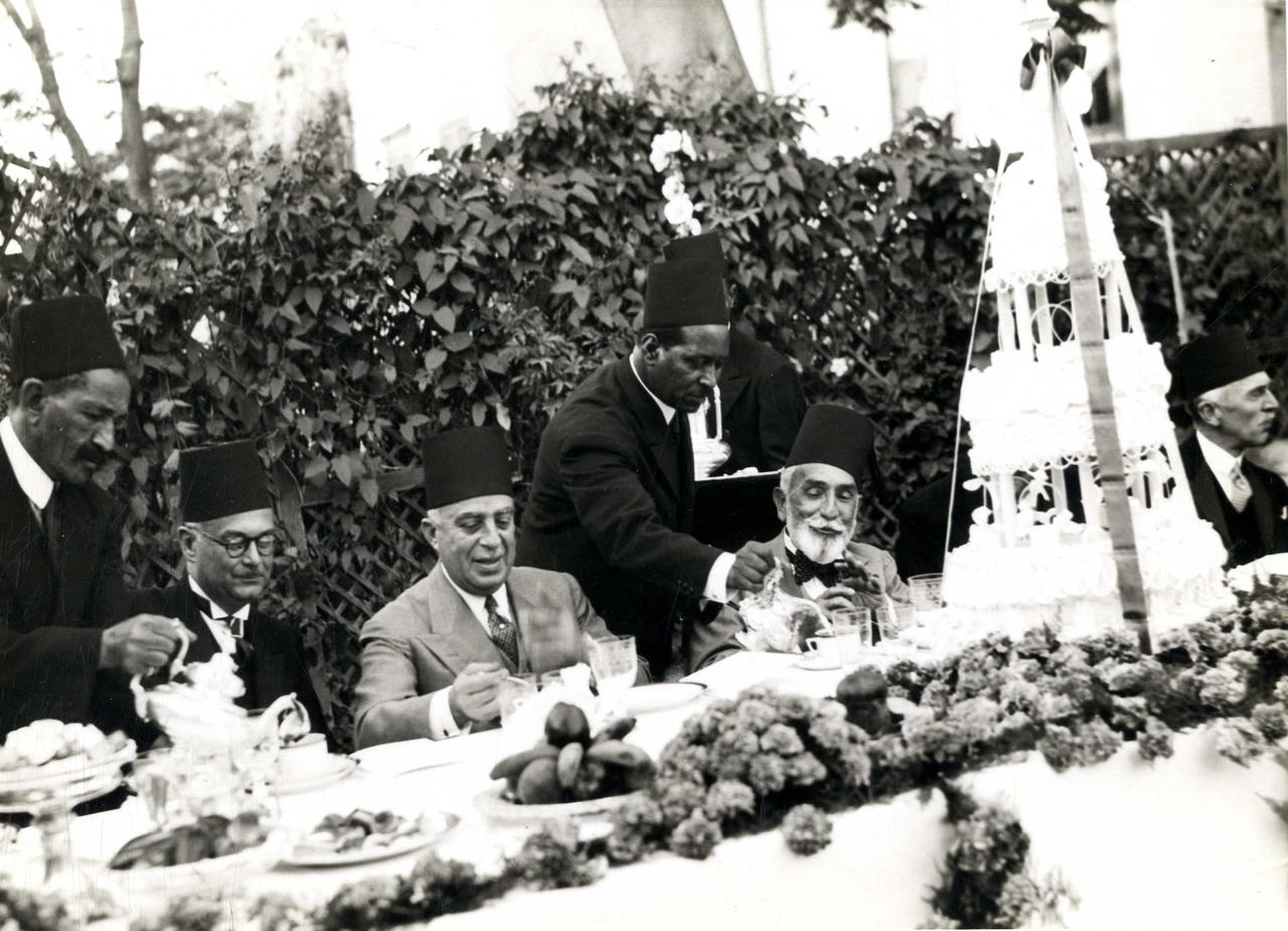 صورًا نادرة لشخصيات هامة صورًا نادرة لشخصيات هامة