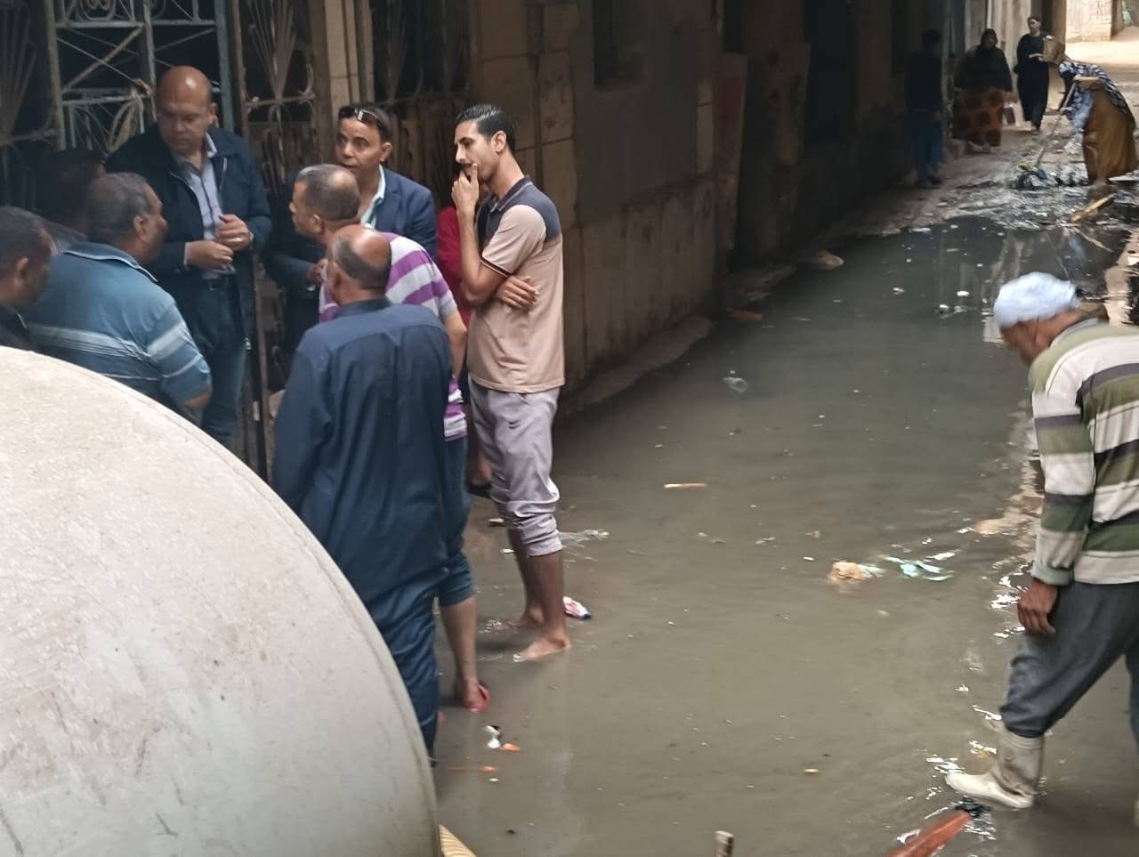 جانب من تفقد نائب المحافظ جانب من تفقد نائب المحافظ