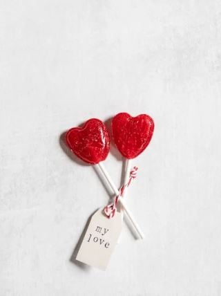 الاحتفال بعيد الحب