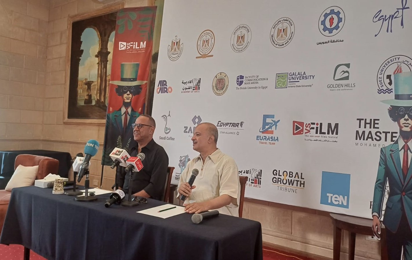 اشرف عبد الباقي من ندوة مهرجان VS - FILM اشرف عبد الباقي من ندوة مهرجان VS - FILM