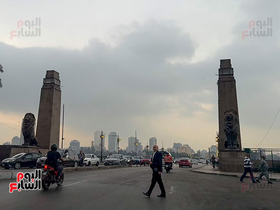 غيوم و امطار خفيفة (11)