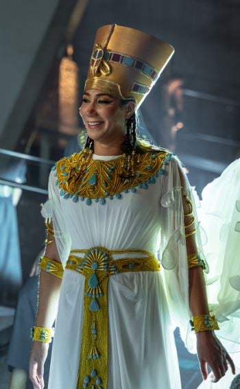 فريدة عثمان في كواليس افتتاح المتحف