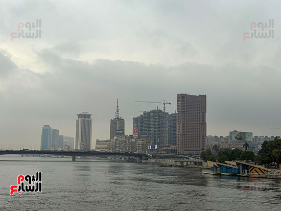 غيوم و امطار خفيفة (12)