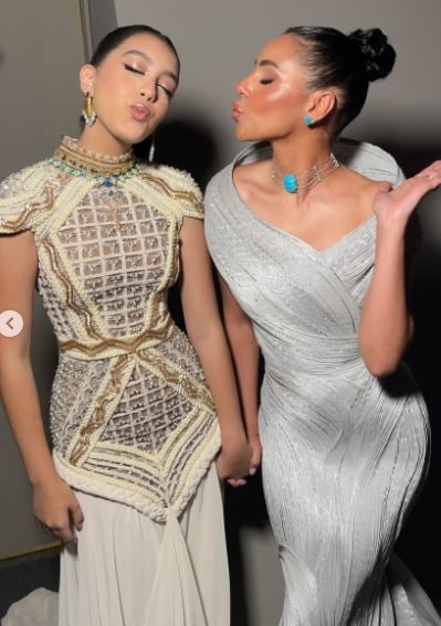 حنين الشاطر وياسمينا العبد من حفل افتتاح المتحف الكبير