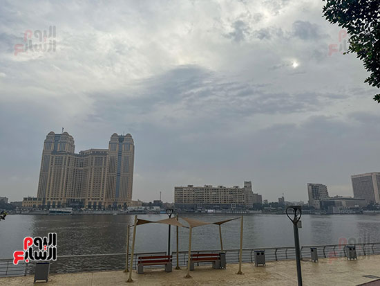 غيوم و امطار خفيفة (7)