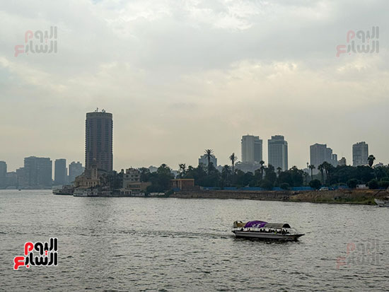 غيوم و امطار خفيفة (20)